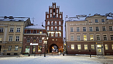 Od więzienia po siedzibę pasjonatów historii. Odkryj tajemnice Bramy Lidzbarskiej Od więzienia po siedzibę pasjonatów historii. Odkryj tajemnice Bramy Lidzbarskiej